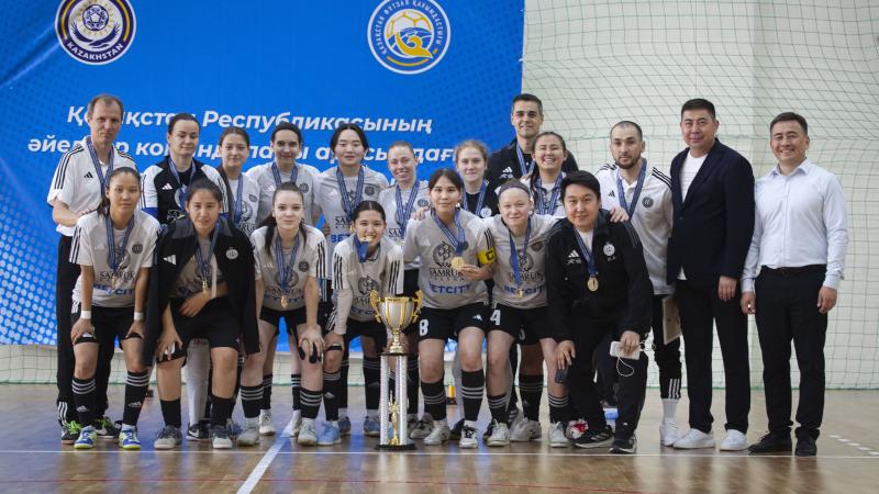 «Кайрат» - чемпион Казахстана среди женских команд