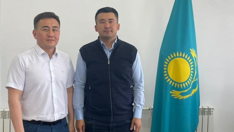 Қазақстан футзал қауымдастығының Бас хатшысы Хромтау ауданының әкімімен кездесу өткізді
